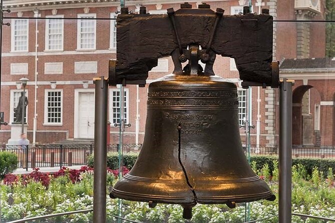 90 Minute History Walking Tour of Old City Philadelphia - Key highlights you’ll notice right away