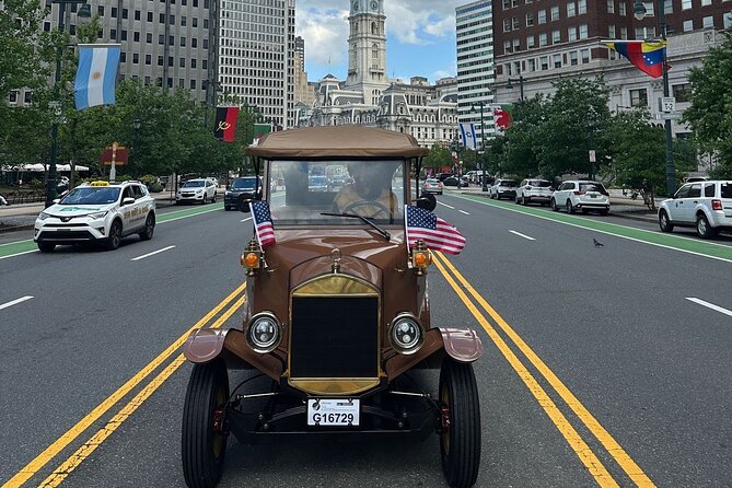Explore Philadelphia via Vintage Car or Electric cart - The core idea: why a car tour makes sense in Philadelphia