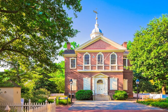 Founding Phantoms Adult's Only Walking Tour - Stop 2: Powel House, Samuel Powel’s mansion, and the haunted-building claim