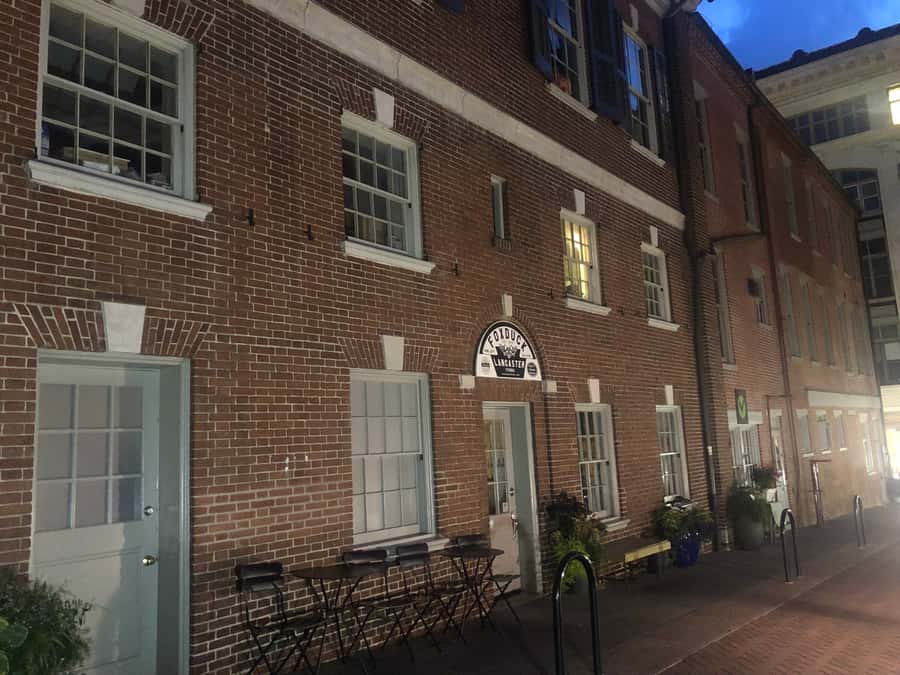 Lancaster: Evening Ghost Tour by Candlelight - Lancaster After Dark by Candle: What the 90-Minute Walk Really Is