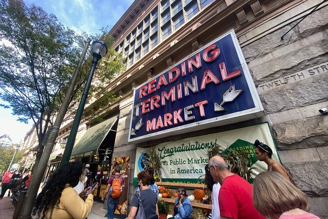 Locals' Favorites Food Tour - Group Size, Timing, and How to Plan Your Day