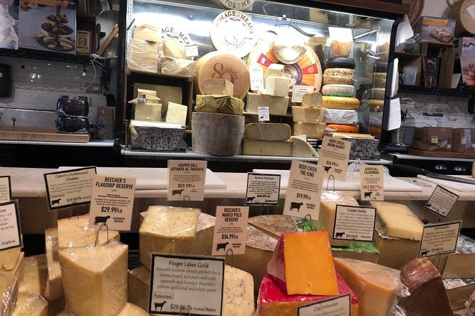 Locals' Favorites Food Tour - Meeting at PNC Bank and Ending Near Rittenhouse Square