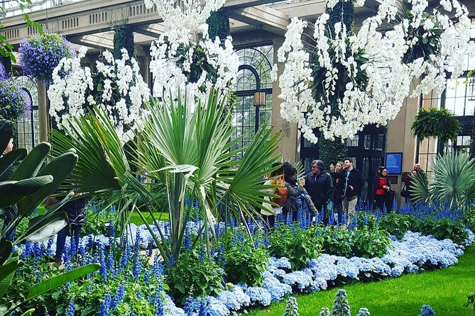 Longwood Gardens from Philadelphia Spring Flowers Pop Up Tour - Timing and crowds: what to expect when the garden is popular