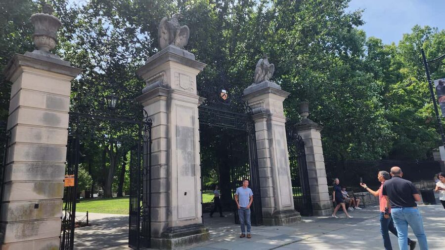NYC & New Jersey: Philadelphia and Princeton University Tour - How the free time and shopping fit the day