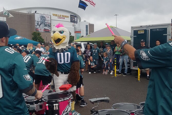 Philadelphia Eagles Football Game at Lincoln Financial Field - Food Options at the Stadium: Plan for What’s Not Included