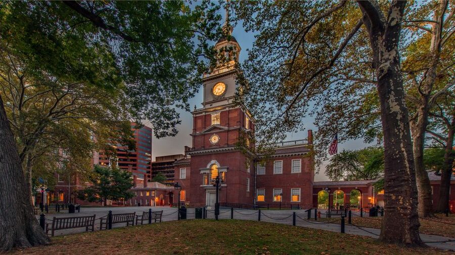 Philadelphia: Grim, Dark, and Twisted History Tour - Pirates, vampires, and ghosts: how legends grow from real streets