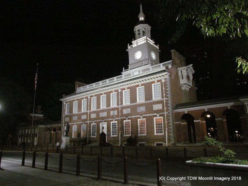 Philadelphia: Grim, Dark, and Twisted History Tour - Meeting point: starting at Independence Visitor Center (6th and Market)