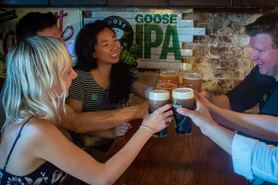 Philadelphia: Guided Tour with Pub Crawl - Rain or Shine: Keeping the Night on Track