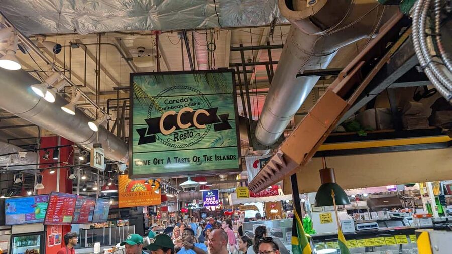 Philadelphia: Highlights, History, Food & Pop Culture - Reading Terminal Market Lunch Break: Use 30 Minutes Like a Pro