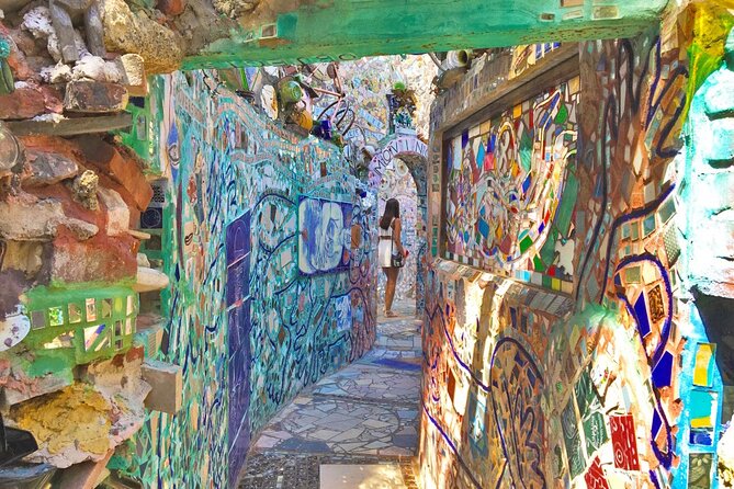 Philadelphia Murals and Street Art Tour with Magic Gardens - Key things to know before you go