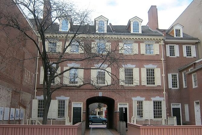 Philadelphia Must-See Private Walking Tour With A Guide - What makes this tour feel worth $132.15