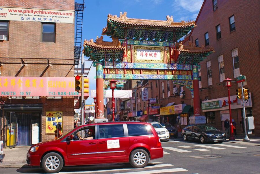 Philadelphia Private Driving Tour - Half or Full-Day - Betsy Ross, Benjamin Franklin, and the story stitched into the streets