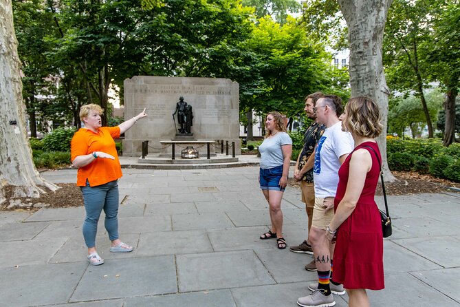 Philadelphia's Haunted History & Ghost Nighttime 1.5 Hour Tour - Washington Square Park: mass burial ground and the quiet after dark