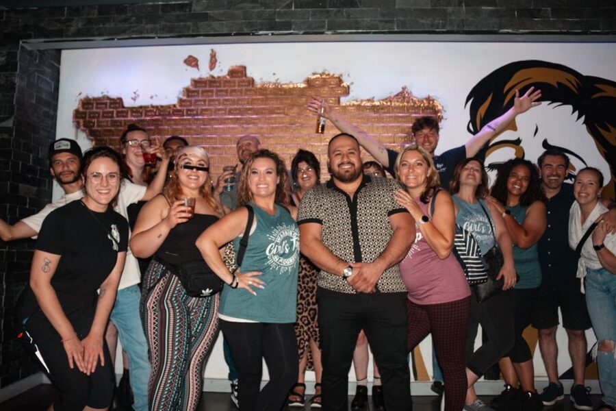 Philadelphia: Secret Bars and Favorite Spots Walking Tour - The Starting Point and the Pace That Keeps You From Waiting