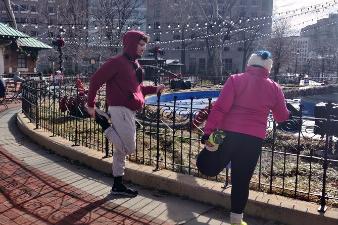 Philadelphia Walk or Run Sightseeing Tour of Ben Franklin Bridge - An early U.S. landmark from the bridge: seeing the nation at a glance