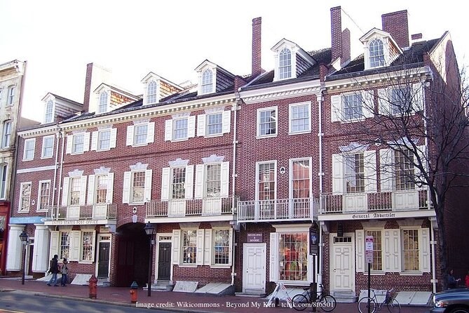 Private 2-hour Founding Fathers Tour of Philadelphia - Stop 2: Franklin Court, where ideas turned into services