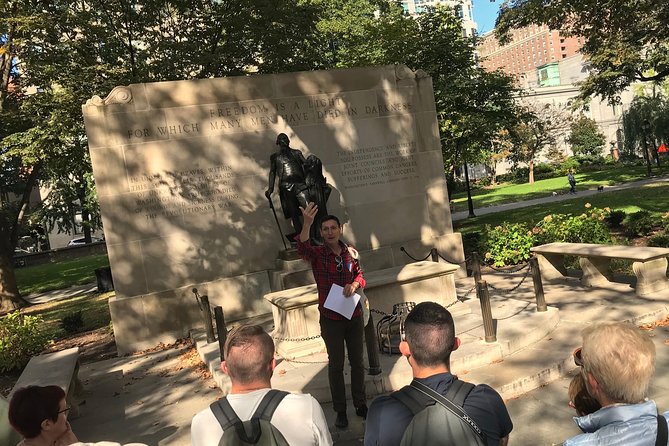 Private Philadelphia French/English Historical and Architectural Walking Tour - Society Hill: colonial and federal streets you can actually read