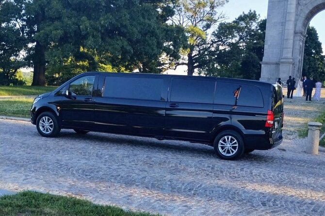 Private transfer from PHL to Philadelphia Downtown - In the Suburban or Cadillac: Comfort That Helps When You’re Travel-Worn