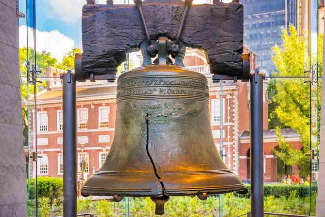 Revolution and the Founders: History Tour of Philadelphia - A two-hour walk that turns Philadelphia into a 1776 story