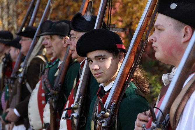 Revolution and the Founders: History Tour of Philadelphia - Franklin Court and the institutions that shaped ideas