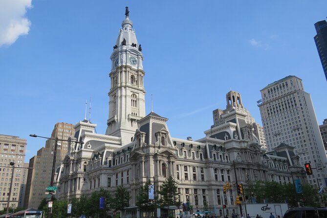 Small-Group Public Walking Tour Exploring Philadelphia's Gilded Age to Now - Loews Philadelphia Hotel and PSFS: international style shows up early