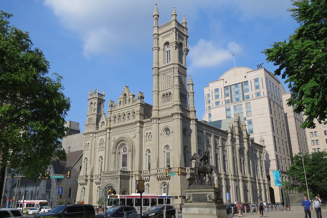 Small-Group Public Walking Tour Exploring Philadelphia's Gilded Age to Now - City Hall Visitor Center: 2nd Empire Baroque and William Penn’s big moment