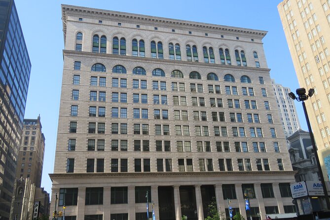 Small-Group Public Walking Tour Exploring Philadelphia's Gilded Age to Now - Macy’s and the Wanamaker world: Art Deco facade plus a grand court