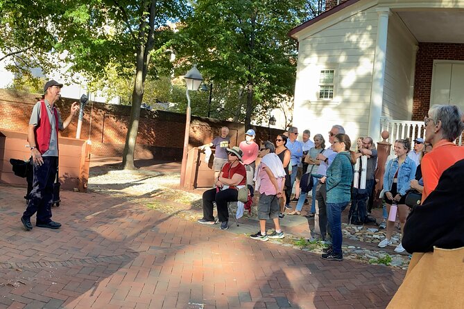 The Great Comedy Magic Walking Tour - Price and value: paying for performance plus a guided Old City loop