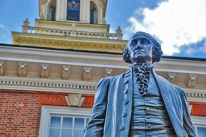 True Crime Philadelphia and History Tour - Betsy Ross and Elfreth’s Ally: history stops that shape the mood